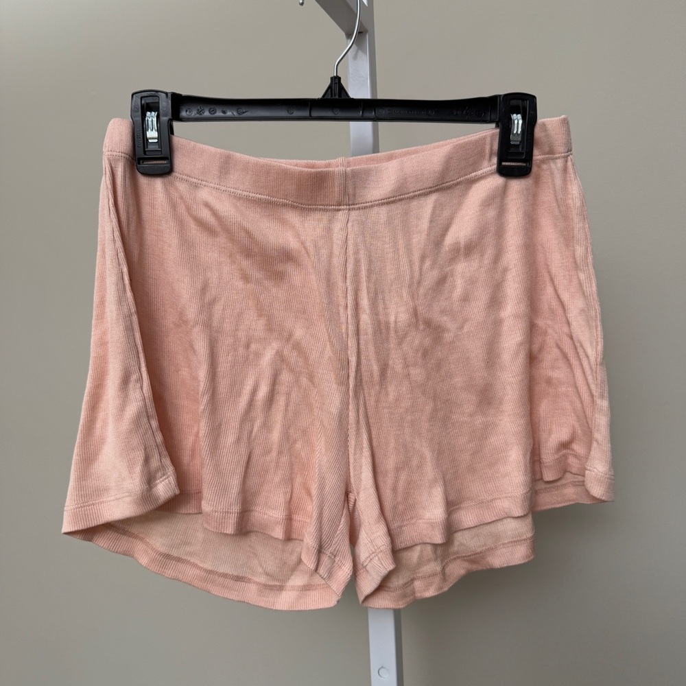 Mini Malisma Soft Pink Lounge Shorts size M/L new with tags